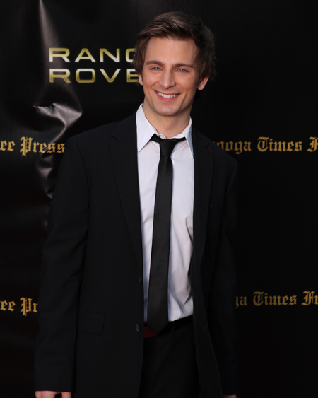 Derek Yates