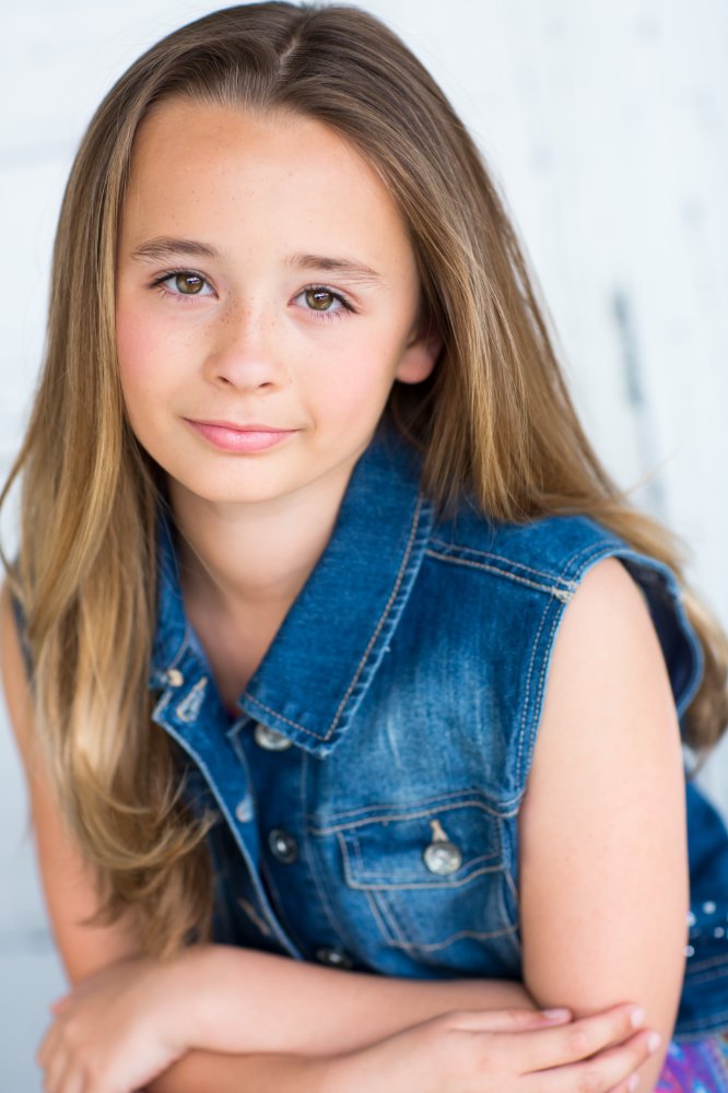 Kendall Nicole Yakshe