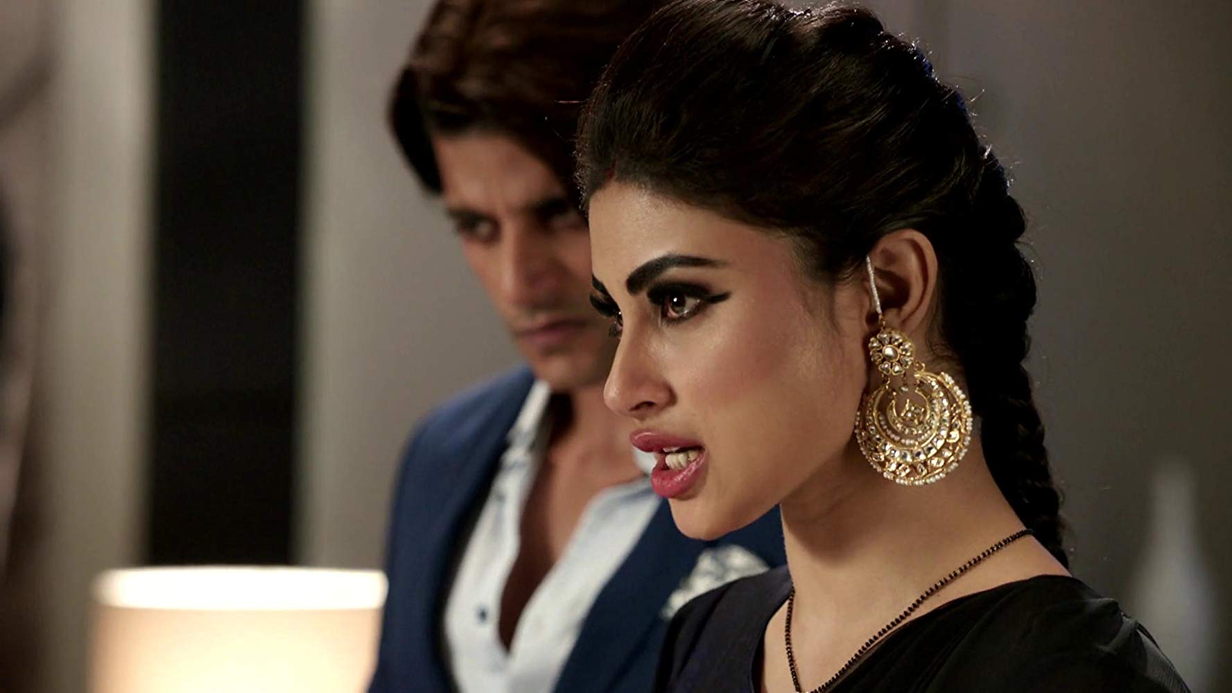 Mouni Roy