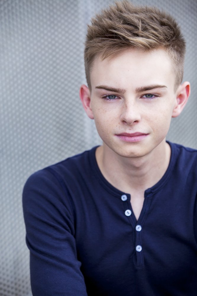 Christopher Bones