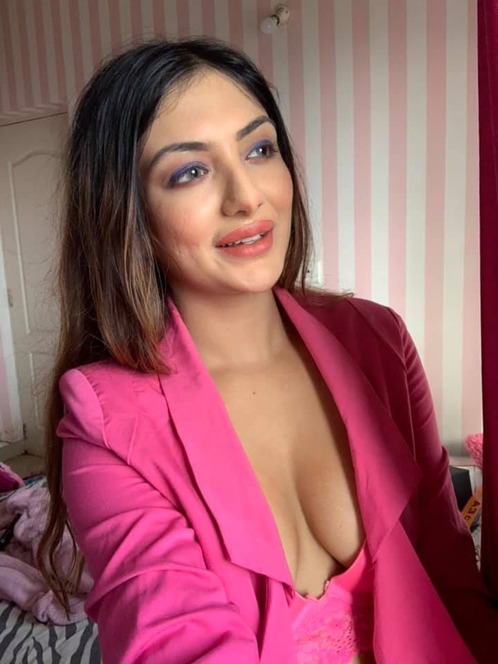 Khushi Mukherjee