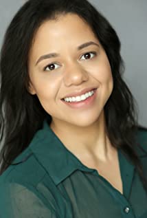 Zena Rowe