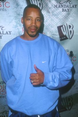 Warren G.