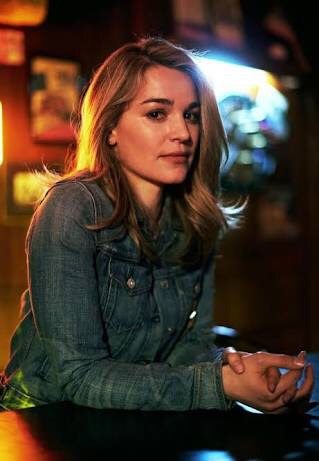 Laura Gordon