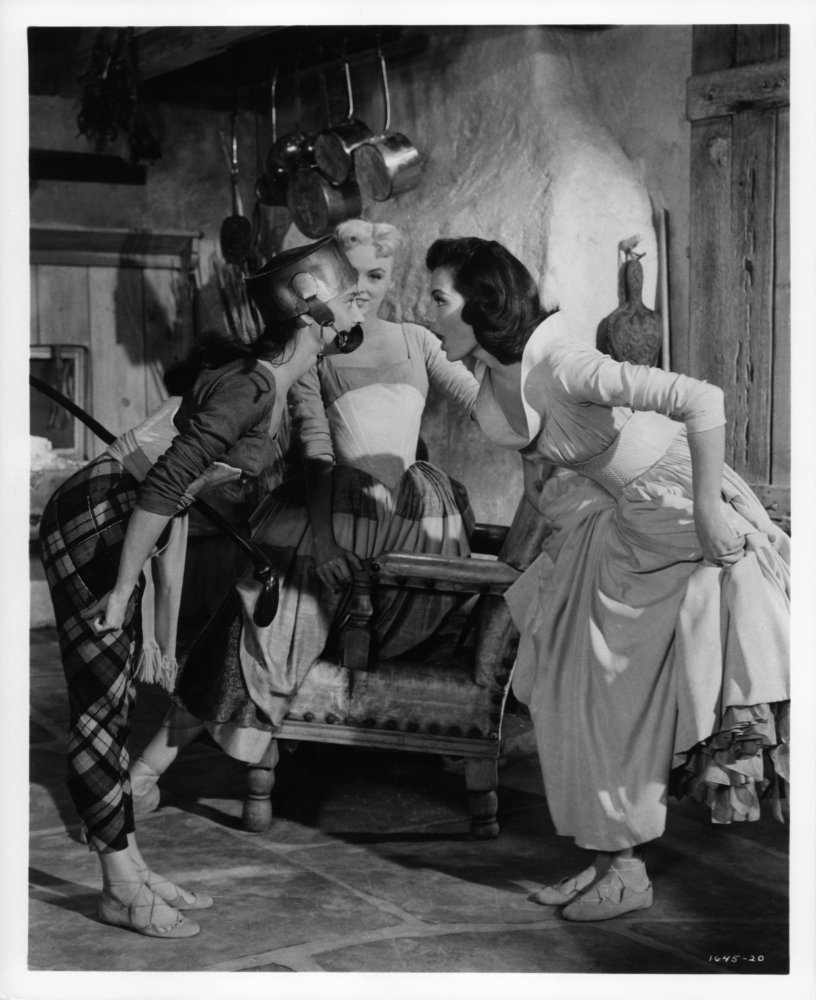 Cyd Charisse