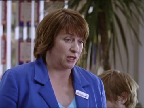 Caroline Quentin