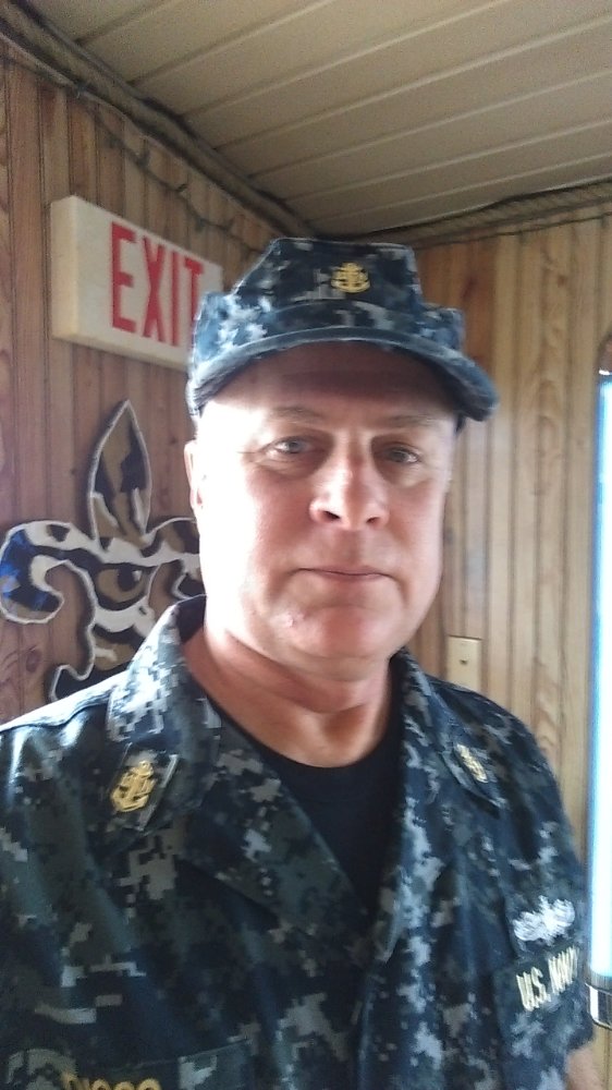 Mike R. Moreau