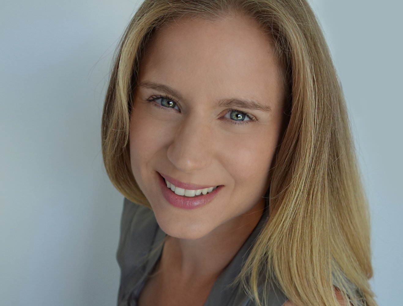 Deborah Schoeneman