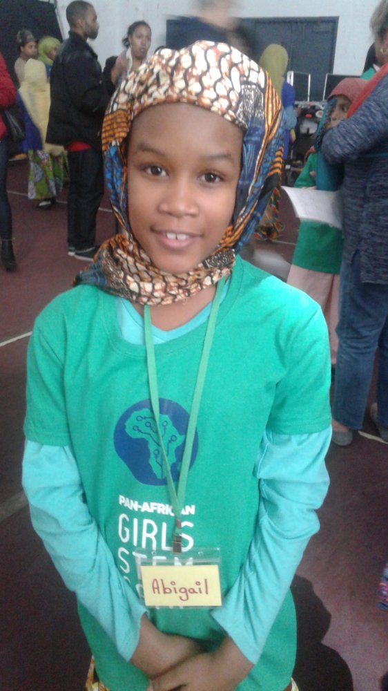 Khalia R Gourdine