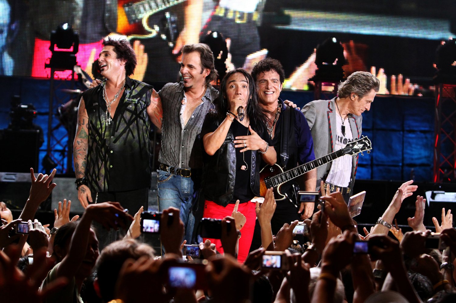 Arnel Pineda