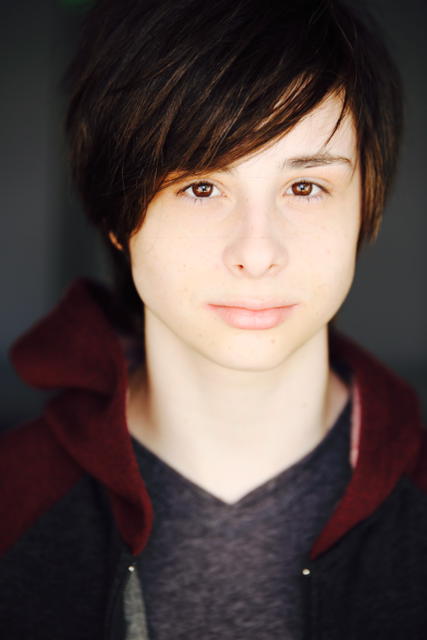 Robbie Tucker