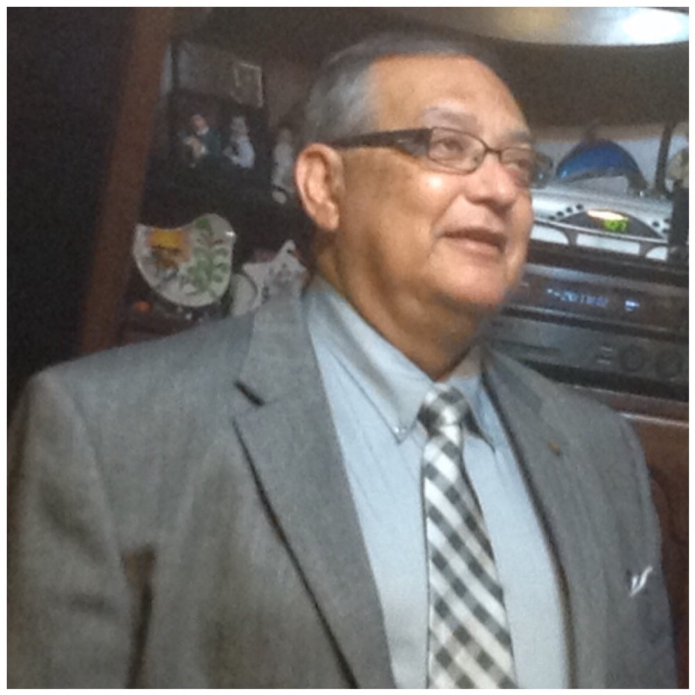 Rosendo 'Ross' DeLeon