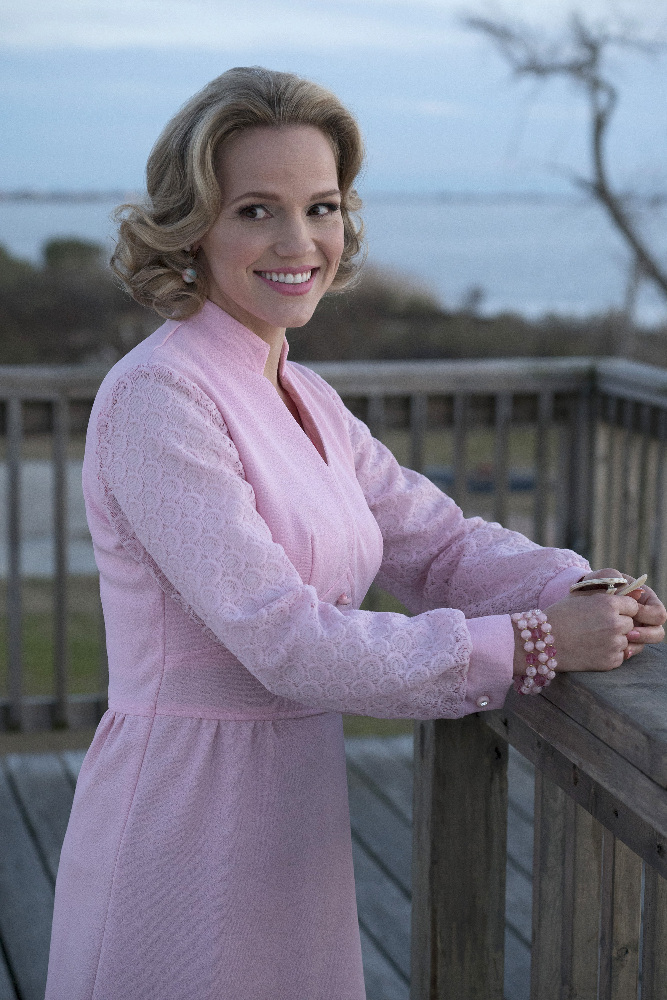 Alexa Havins