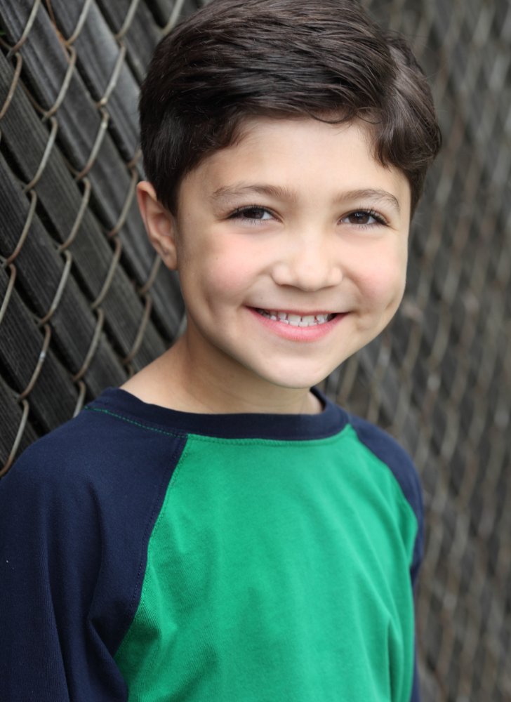 All About Celebrity Steele Gagnon! Watch List Of Movies Online: Greys 