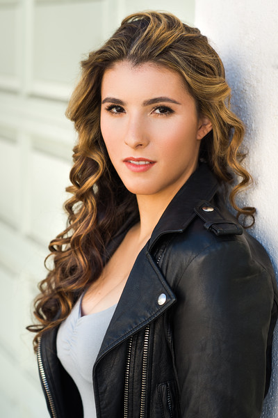 Leah Lauren