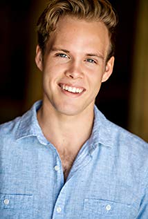 Liam Searcy