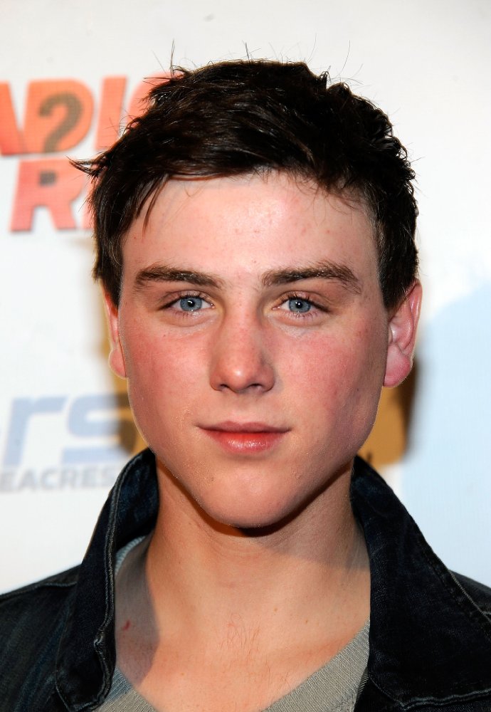 Sterling Beaumon