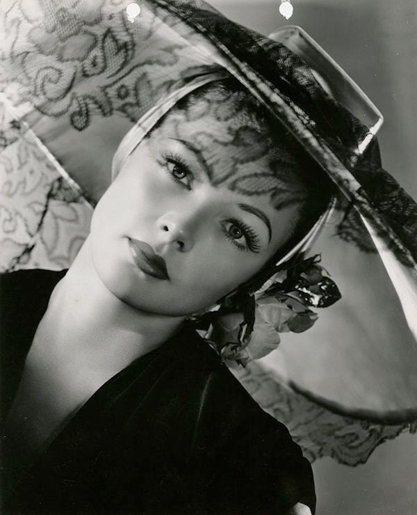 Laura Hunt