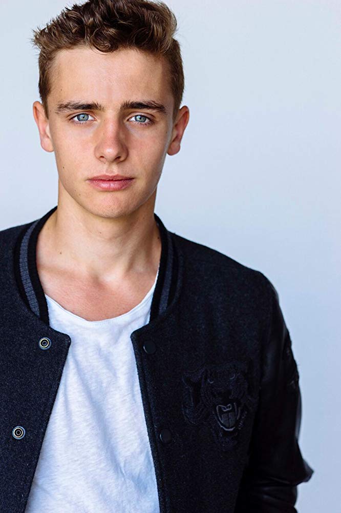 Charlie Wright
